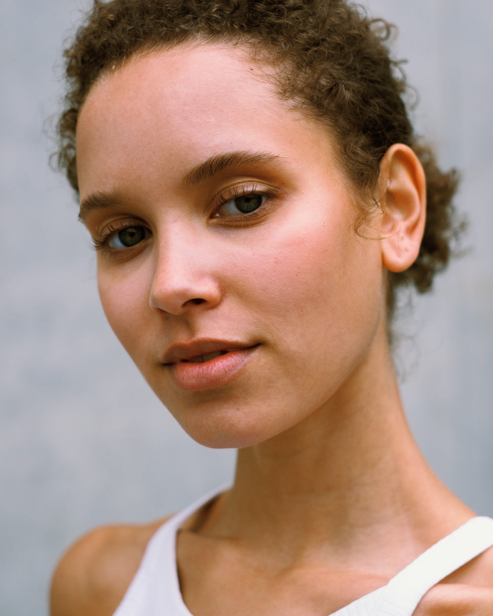 UltraMax 400 film profile at −2 EV